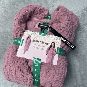 Room Service Women's XL Cozy Wrap Robe Pink Polyester H0903